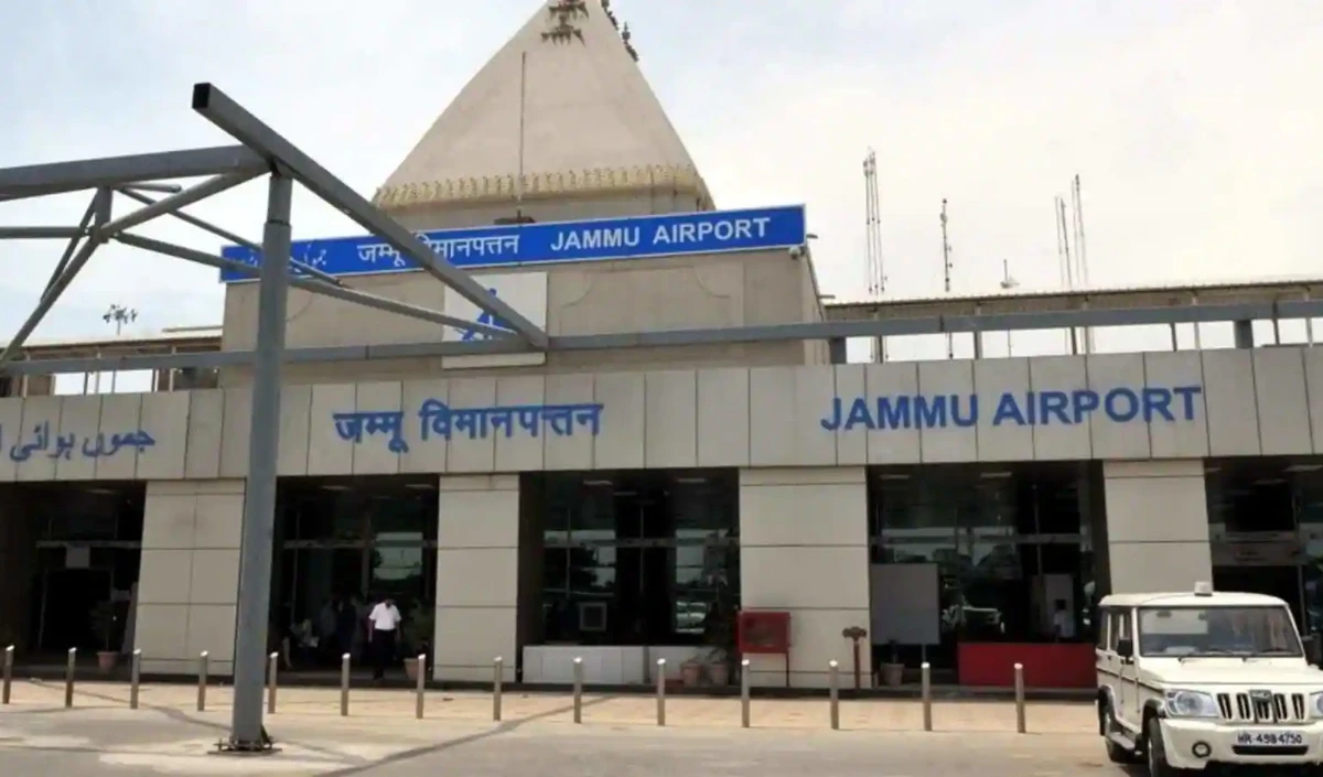 जम्मू हवाई अड्डे के विस्तार की परियोजना को पर्यावरण मंजूरी के लिए जनसुनवाई की गयी