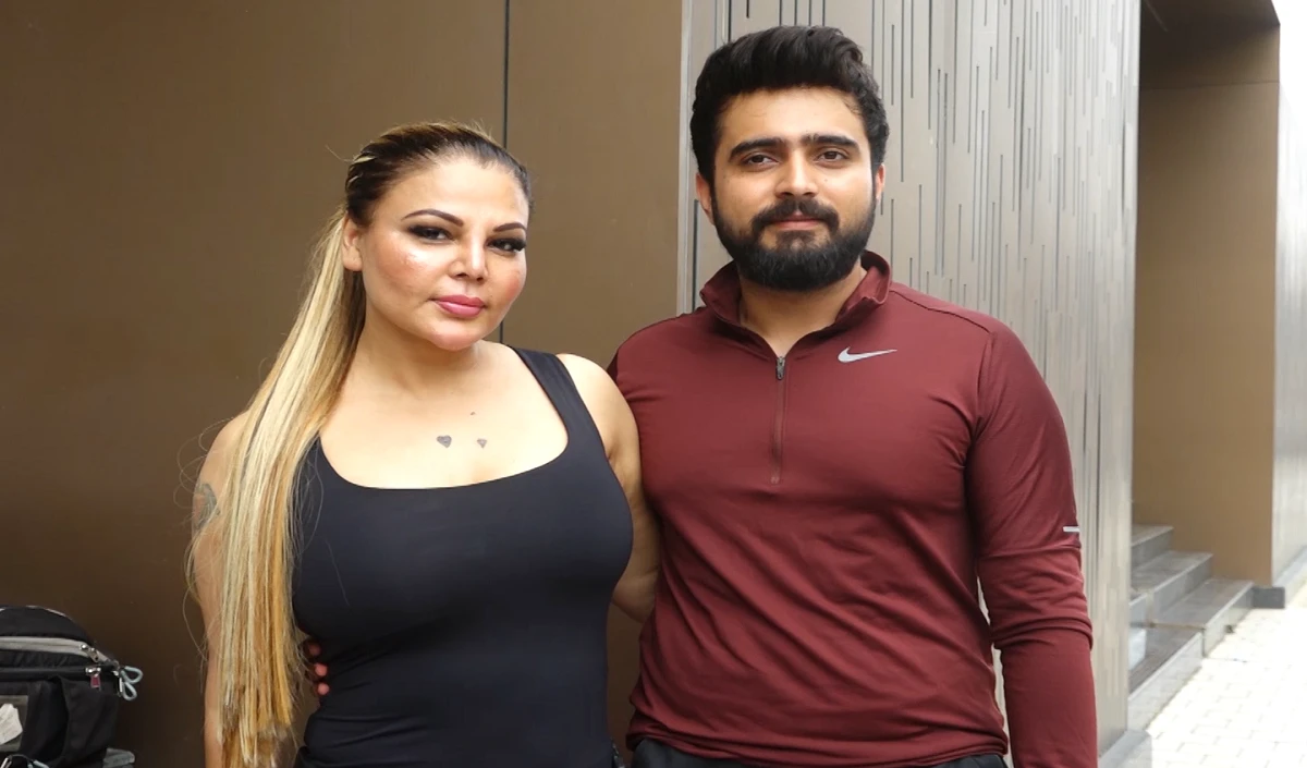 Rakhi Sawant के आरोपों पर Adil Khan Durrani ने पहली बार तोड़ी चुप्पी, जानें क्यों किया Sushant Singh Rajput का जिक्र