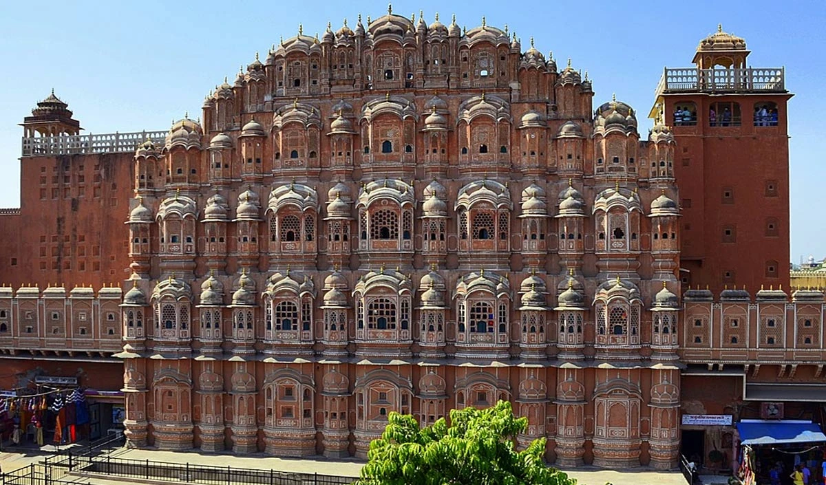 Jaipur Hawa Mahal: बिना नींव के खड़ी है ये पांच मंजिला इमारत, जानिए कुछ दिलचस्प बातें
