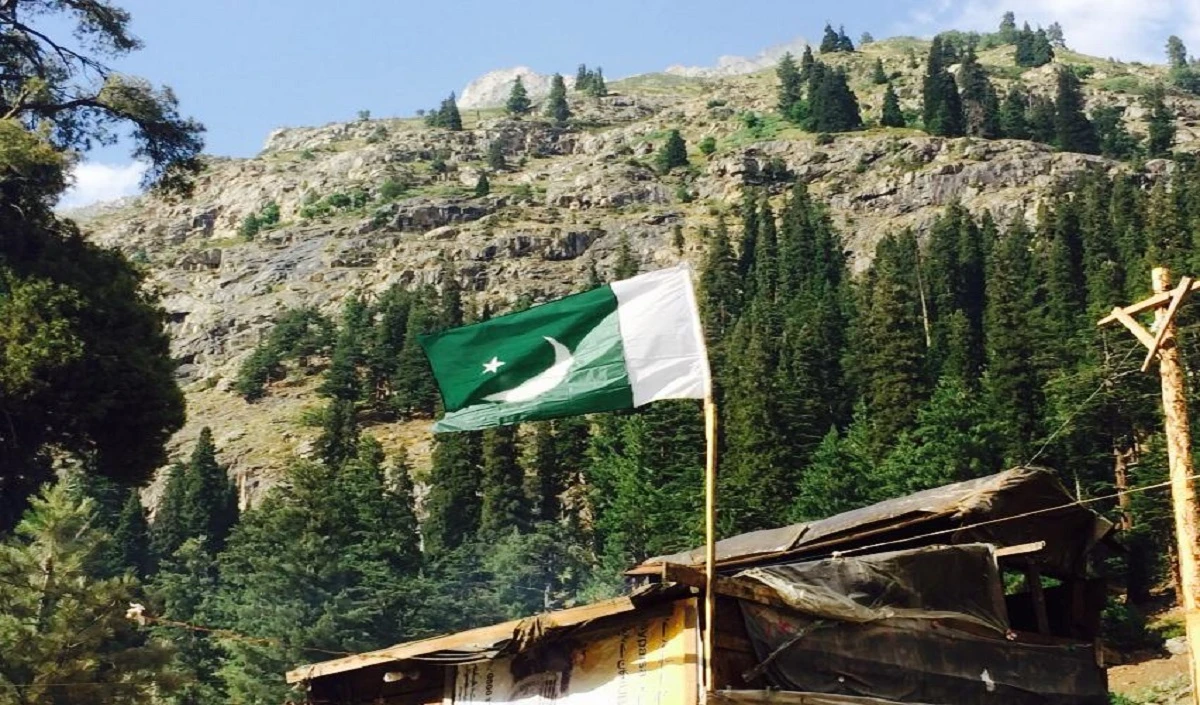 Pak सरकार ने  Foreign Office को मितव्ययिता उपायों के तहत विदेशों में मिशन की संख्या घटाने को कहा