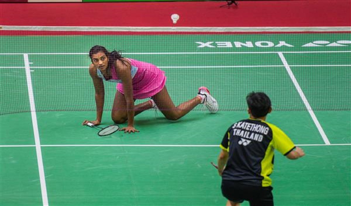 Sindhu विश्व रैंकिंग में शीर्ष 10 से बाहर