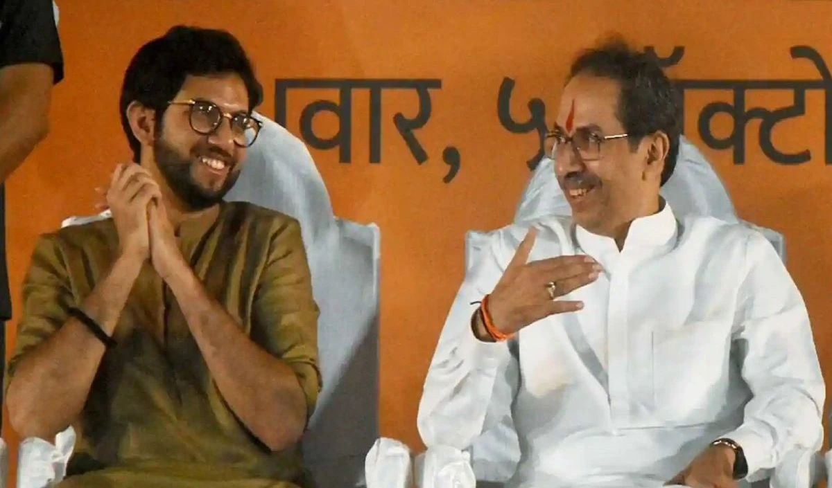 Uddhav Thackeray, परिवार के खिलाफ जांच की मांग वाली याचिका खारिज, जुर्माना लगाया