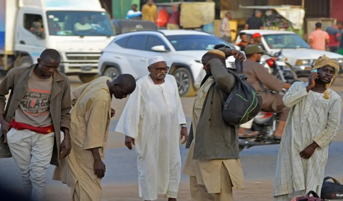 Sudan Violence: 3 दिन से कर्नाटक के भूखे-प्यासे 31 आदिवासी सूडान में फंसे, कांग्रेस ने केंद्र और बोम्मई सरकार पर साधा निशाना