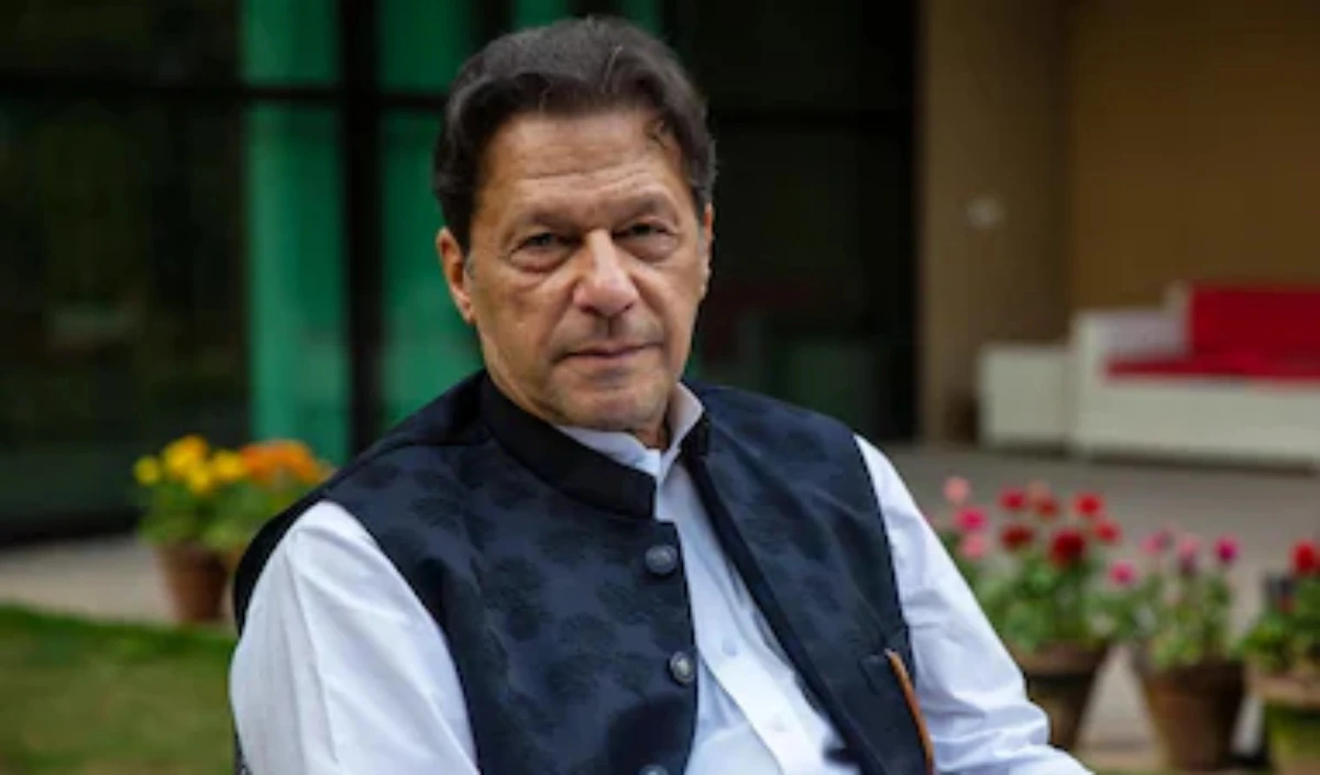 मेरे खिलाफ फर्जी मामले बनाए, अदालत से राहत मिलने के बाद समर्थकों को इमरान का संबोधन, कहा- सेना अब अपनी पार्टी बना ले