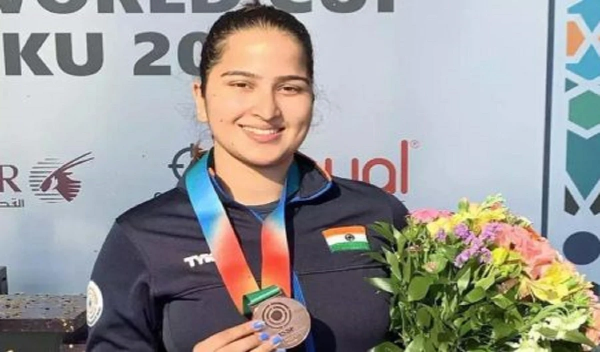 भारतीय निशानेबाज Rhythm ने 29 साल पुराना विश्व रिकॉर्ड तोड़ा, पर पदक से चूकी