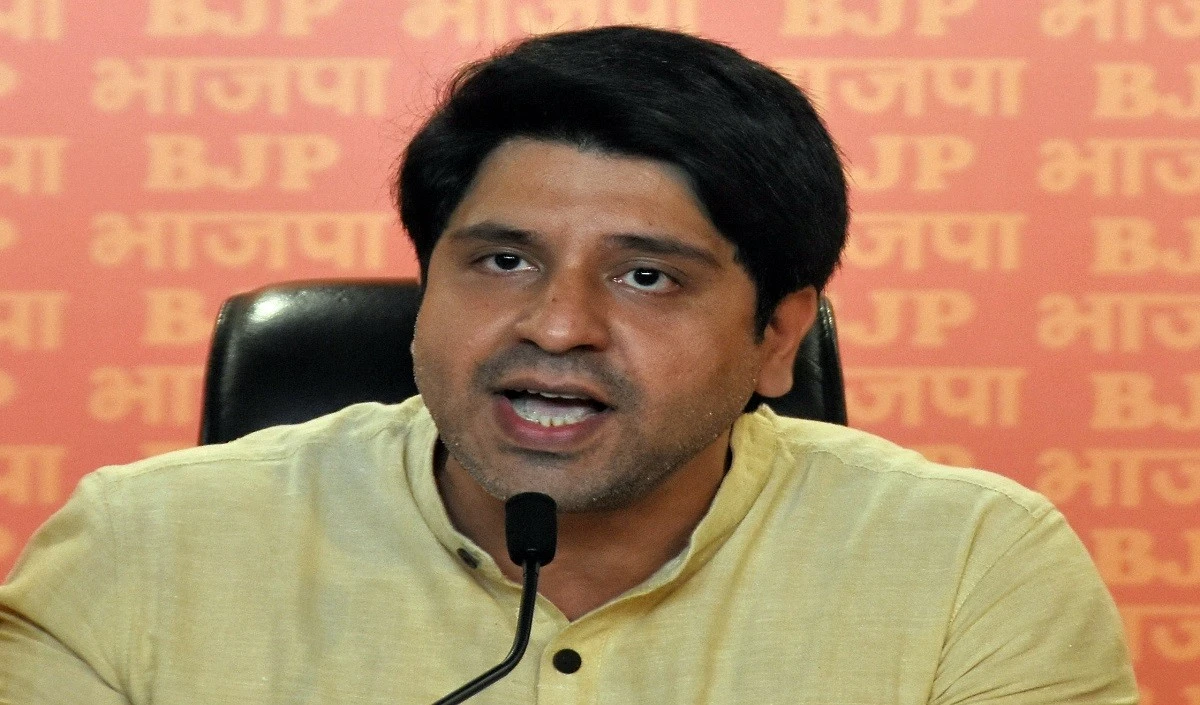 पंजाब के मंत्री Lal Chand Kataruchak पर लगे यौन शोषण के आरोप, भाजपा ने मांगा इस्तीफा