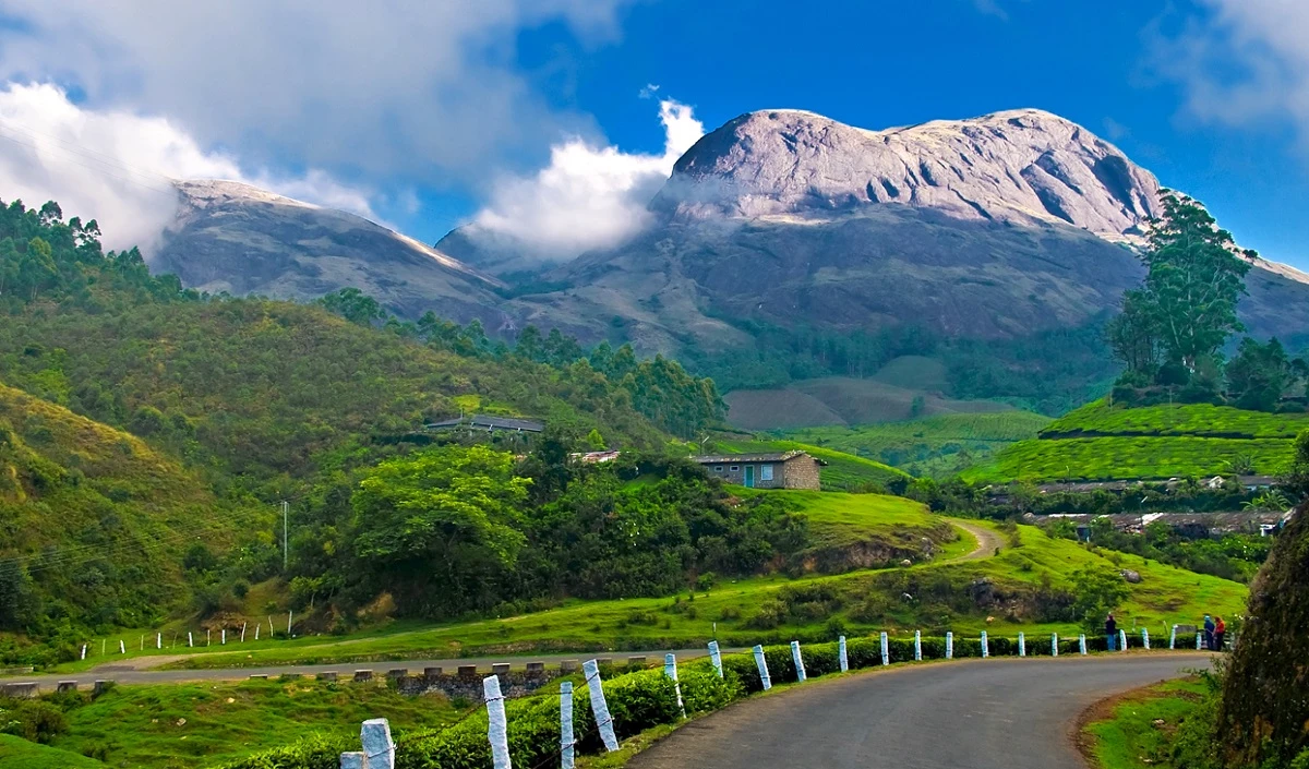 Travel Tips: इस खूबसूरत लोकेशन पर हुई थी ‘The Kerala Story’ की शूटिंग, कपल्स के बीच है काफी फेमस