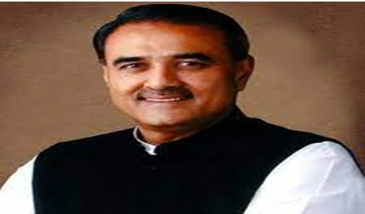 प्रफुल्ल पटेल भाग्यशाली थे जो चुनाव का सामना किए बिना पर्चा भरकर सांसद बन गए