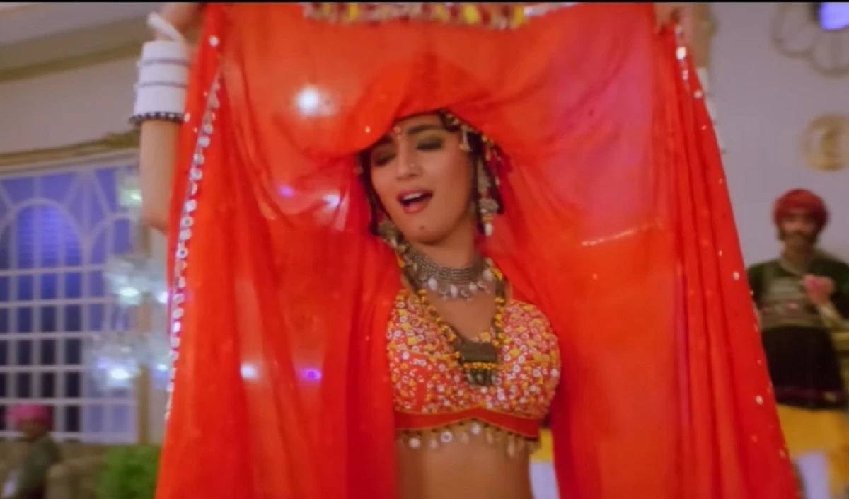 फिल्म ‘खलनायक’ का ‘चोली के पीछे’ गाना नहीं था अश्लील! सुभाष घई ने समझाया गाने का असली अर्थ