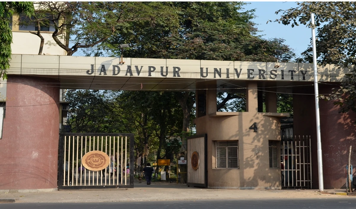 यादवपुर विश्वविद्यालय के अध्यापक विद्यार्थी की मौत पर चर्चा के लिए सोमवार को करेंगे आपात बैठक