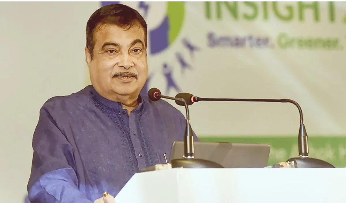 गडकरी ने बाढ़ प्रभावित हिमाचल में मरम्मत कार्यों के लिए 400 करोड़ रुपये आवंटित करने की घोषणा की