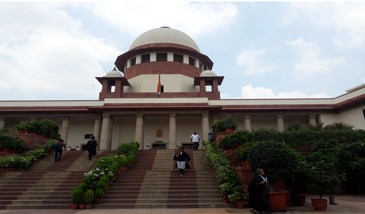 न्यायालय को बताया गया : चुनाव पूर्व मुफ्त उपहारों का वादा जन प्रतिनिधित्व अधिनियम के तहत भ्रष्ट आचरण