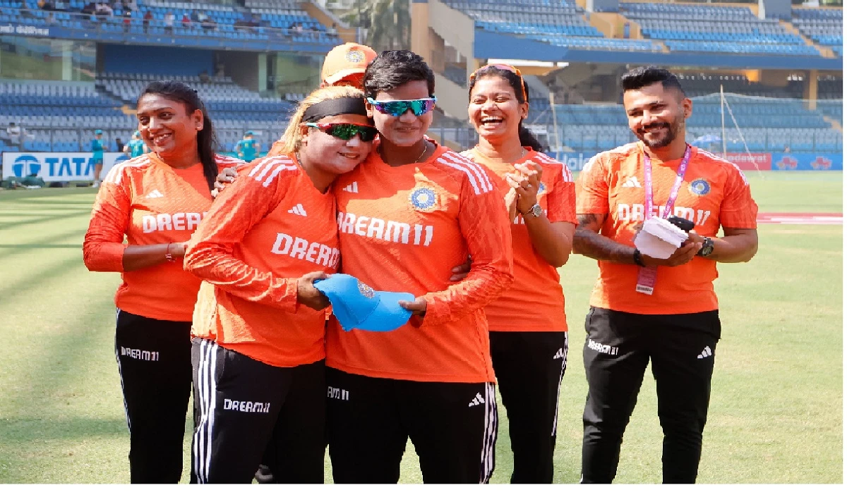 IND W vs AUS W: ऑस्ट्रेलिया के खिलाफ भारतीय महिला टीम का टॉस जीतकर बल्लेबाजी का फैसला, साइका इशाक का डेब्यू