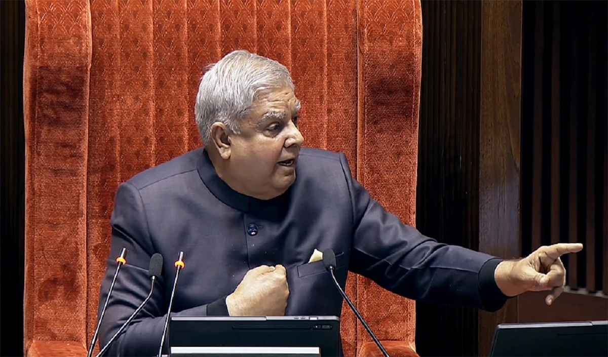 जगदीप धनखड़ ने की जयराम रमेश की खिंचाई, कहा: वह राज्यसभा में रहने के योग्य नहीं