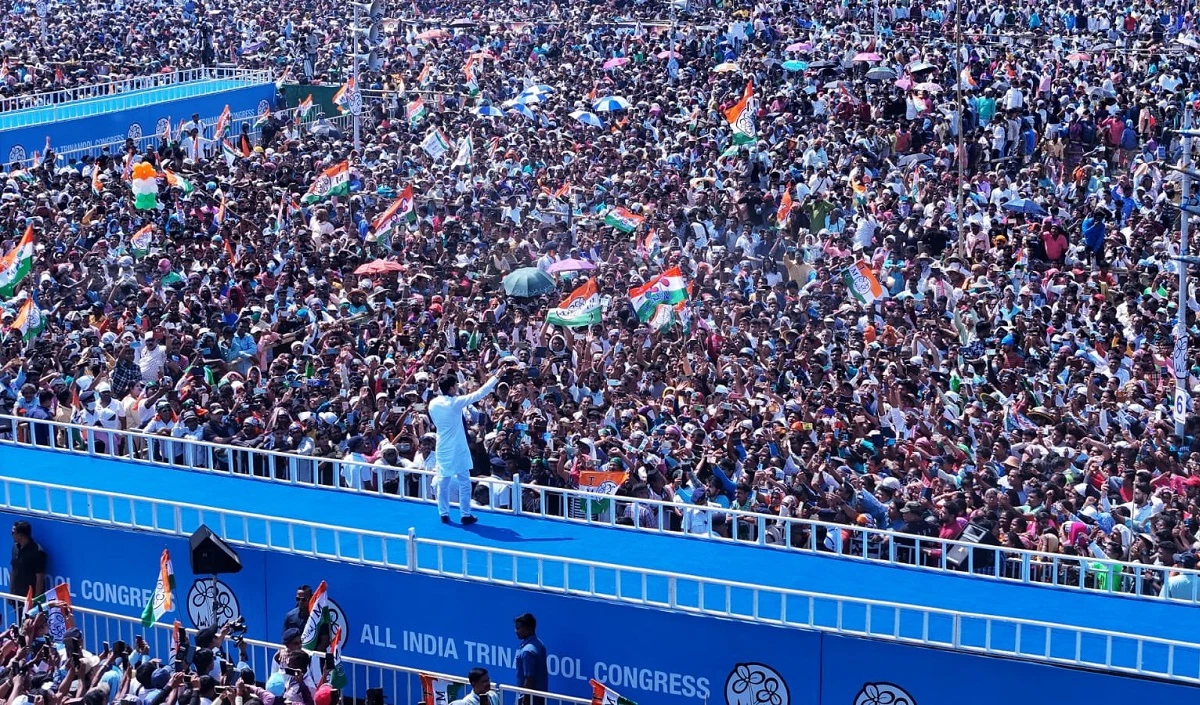 Jono Gorjon Sabha । लोकसभा चुनाव में BJP को मुंहतोड़ जवाब देने की तैयारी में TMC, रैली में Abhishek Banerjee ने किया कमल को उखाड़ फेंकने का दावा