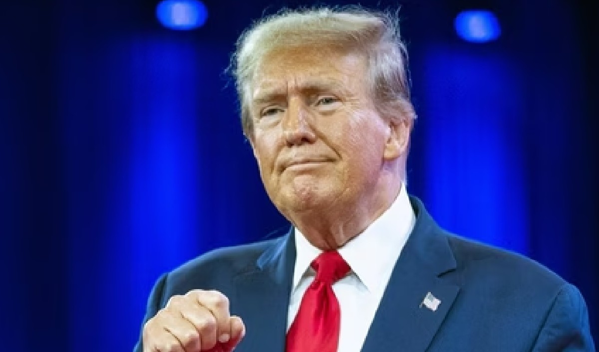 आपराधिक छूट संबंधी ट्रंप की दलील, अमेरिकी सुप्रीम कोर्ट 25 अप्रैल को करेगा सुनवाई