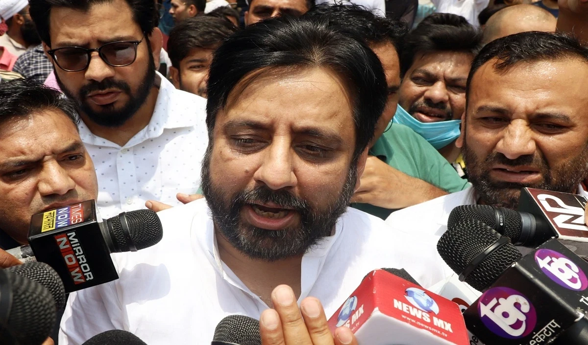 Money Laundering Case: आप विधायक Amanatullah Khan ईडी के सामने हुए पेश