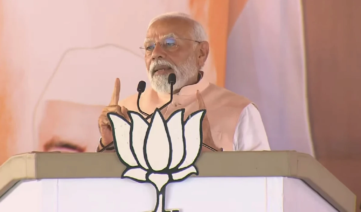 हम आने वाले पांच साल का रोडमैप बना रहे हैं, Meerut से यूपी में PM Modi ने किया चुनावी अभियान का शंखनाद, INDIA Alliance पर भी साधा निशाना