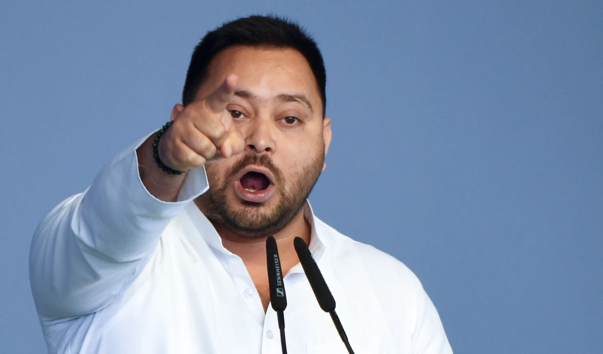 ‘चाइनीज माल की तरह मोदी की गारंटी’, नीतीश पर तंज कसते हुए बोले तेजस्वी यादव, चाचा पलटे नहीं बल्कि बीजेपी ने कर लिया हाईजैक