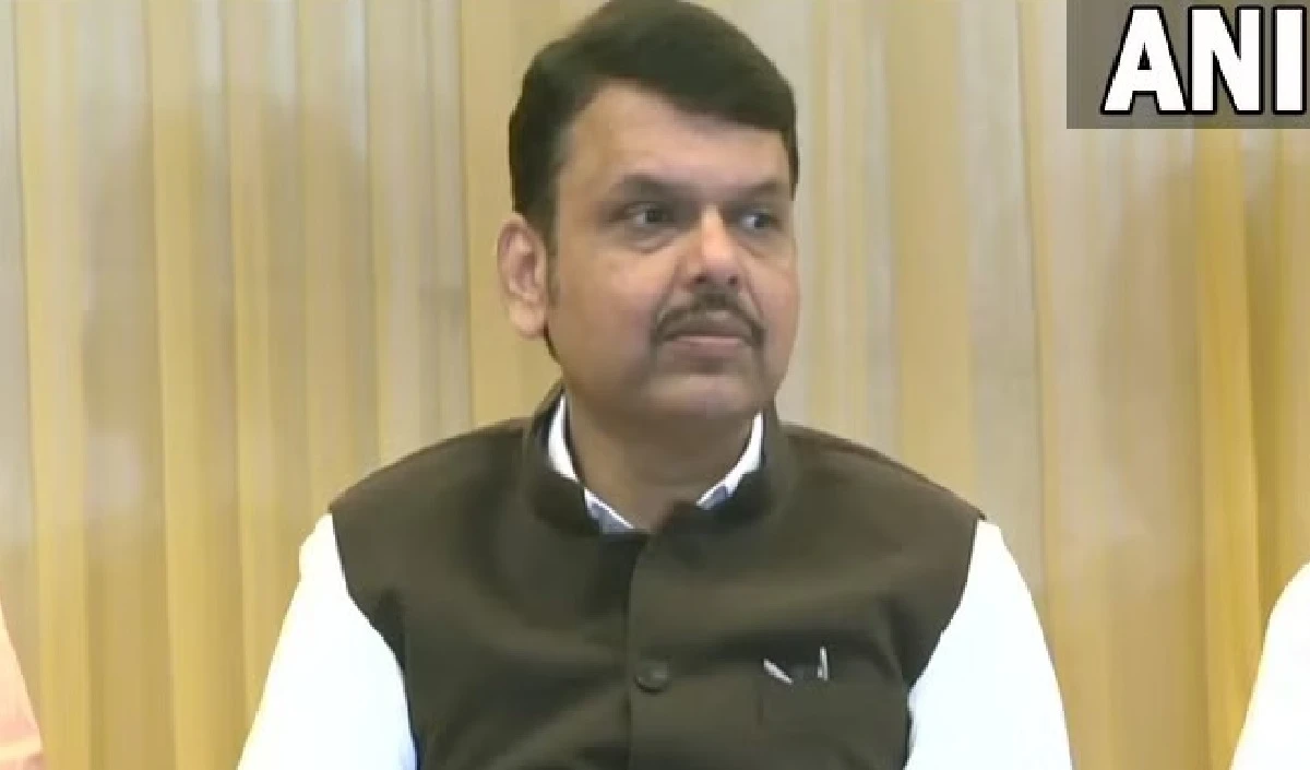 महाराष्ट्र के डिप्टी सीएम देवेंद्र फडणवीस को बदनाम करने की धमकी, पूर्व पत्रकार केतन तिरोडकर गिरफ्तार
