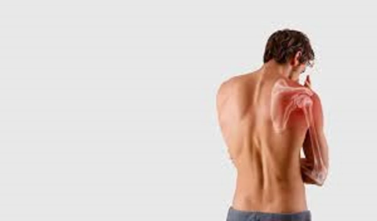 फ्रोजन शोल्डर होने पर क्या करना चाहिए और क्या नहीं? एक्सर्ट से जानें