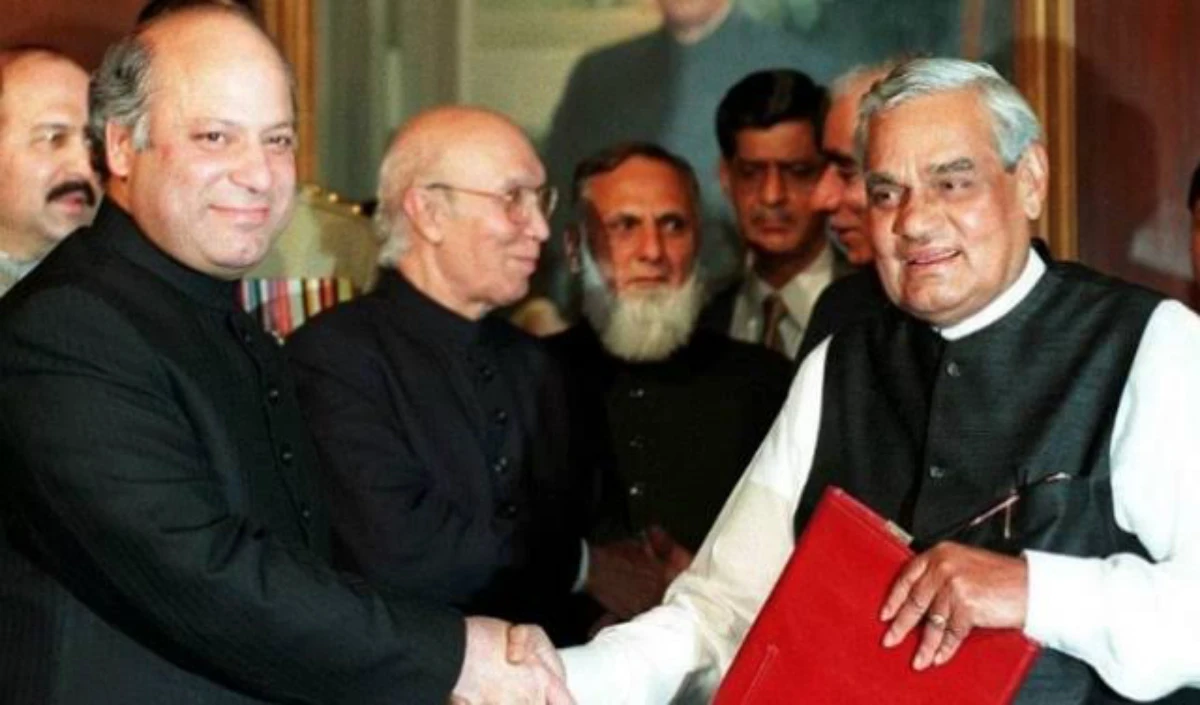 दुस्साहस, गलती…Vajpayee का नाम लेकर पाकिस्तान ने ये क्या कह दिया, नवाज शरीफ के कबूलनामे से बवाल मचना तय!