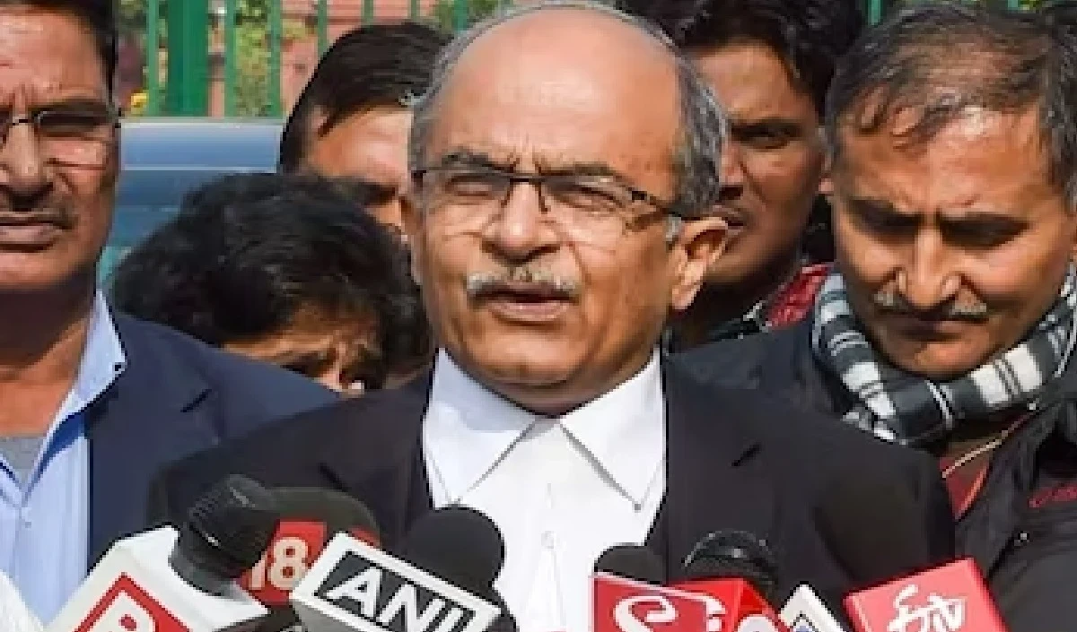 चुनावी बॉण्ड घोटाले की SIT से जांच संबंधी याचिका पर जल्द होगी सुनवाई:  Prashant Bhushan