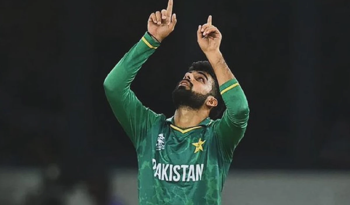 ENG vs PAK: पाकिस्तान के स्पिनर शादाब खान की फीमेल फैन ने कर दी बेइज्जती, वजह जानकर हैरान रह जाएंगे