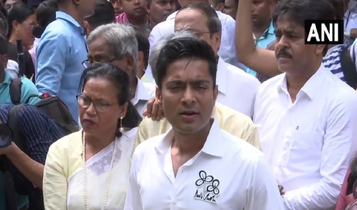 अभिषेक के लिए डायमंड हार्बर से जीत की हैट्रिक लगाना कितना मुश्किल? आखिरी चरण में डाले जाएंगे वोट