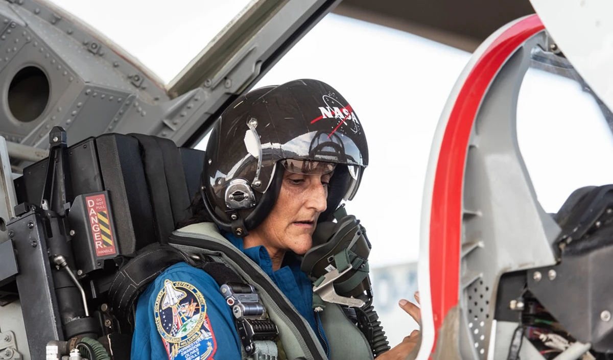 Space Emergency | अंतरिक्ष यात्री Sunita Williams को Satellite टूटने के कारण Starliner में शरण लेने का आदेश दिया गया