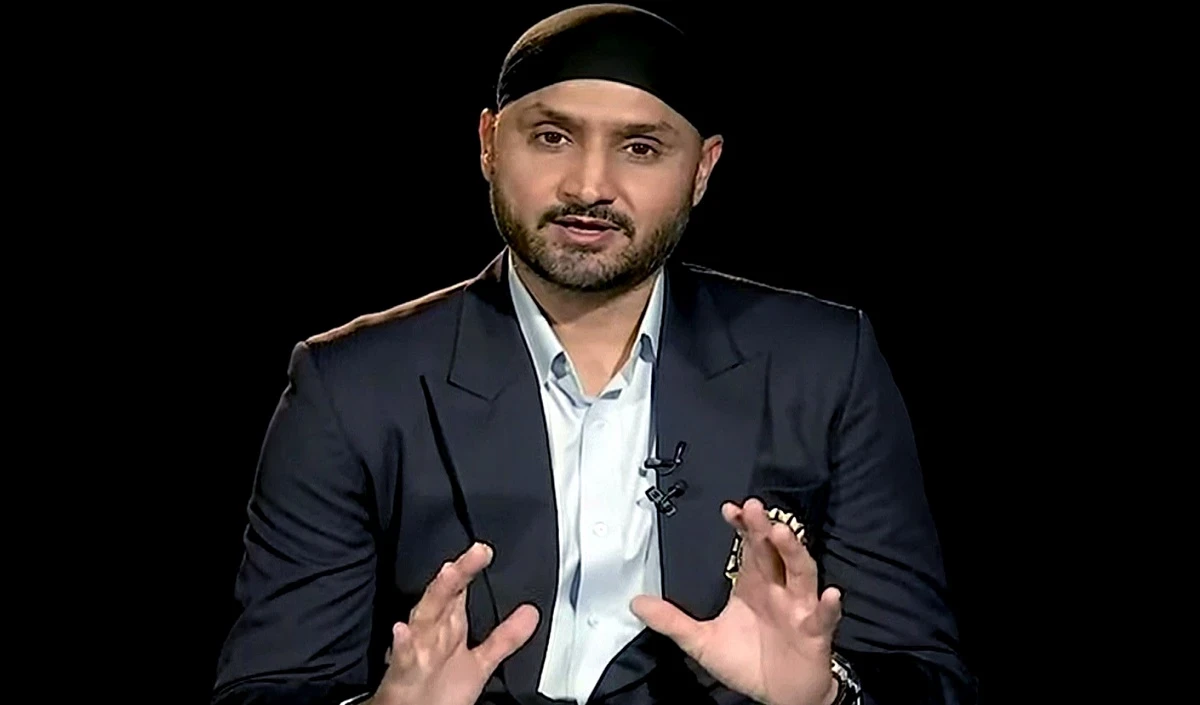 पाकिस्तान में अपना समय बर्बाद मत करो, मजाकिया अंदाज में हरभजन ने कर्स्टन से कहा