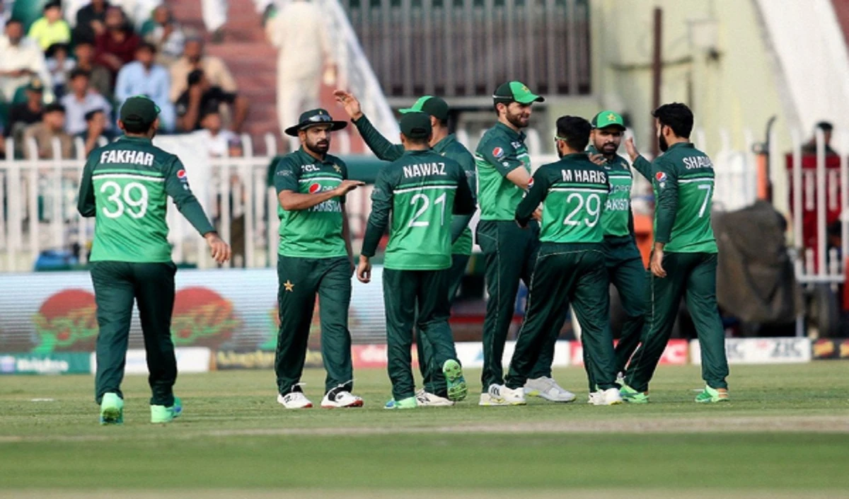 T20 World Cup में परिवार को साथ ले जाने के लिए पाक खिलाड़ियों की आलोचना