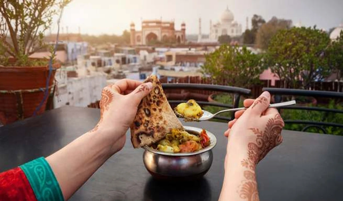 Travel Tips: नैनीताल घूमने के दौरान जरूर टेस्ट करें यहां की 5 लोकल डिशेज, नहीं भूलेंगे स्वाद