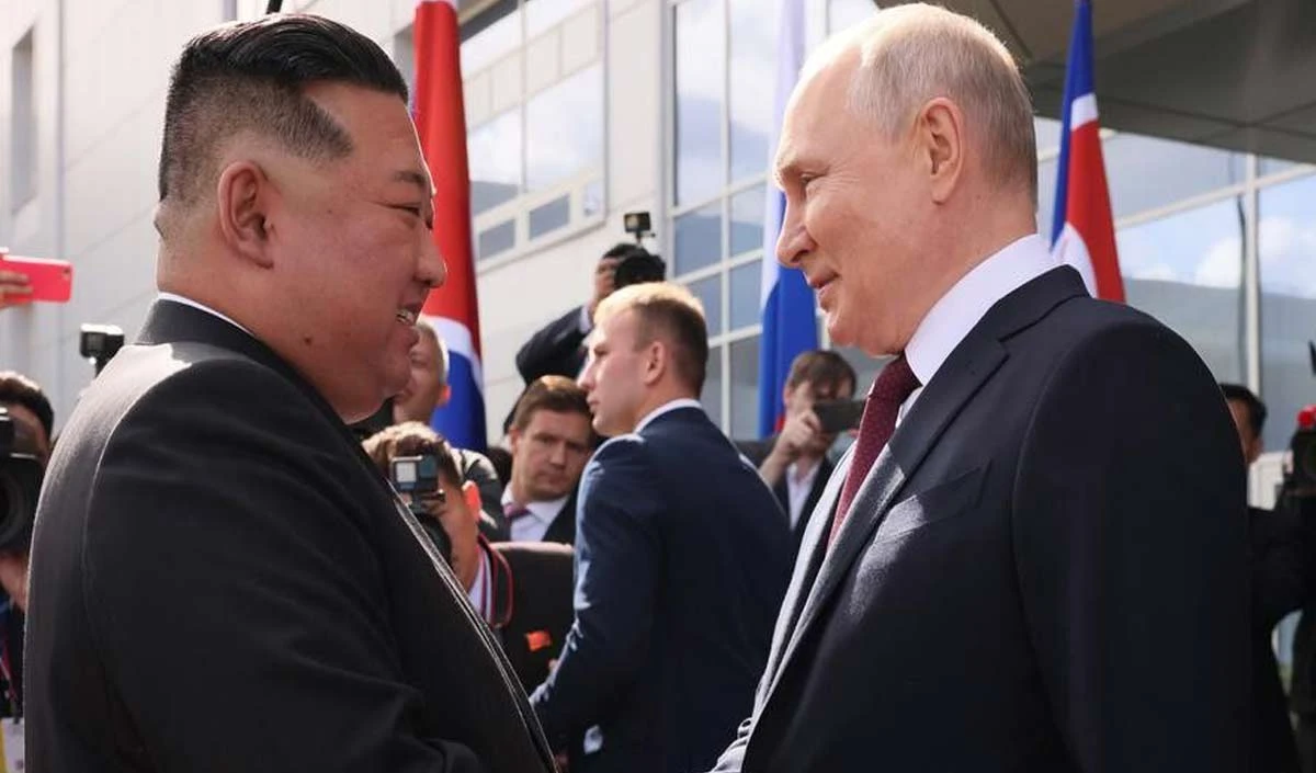Prabhasakshi Exclusive: Russia-North Korea के बीच अहम समझौतों से NATO की चिंता बढ़ी, दोस्त Putin की हरकत देखकर China भी हैरान