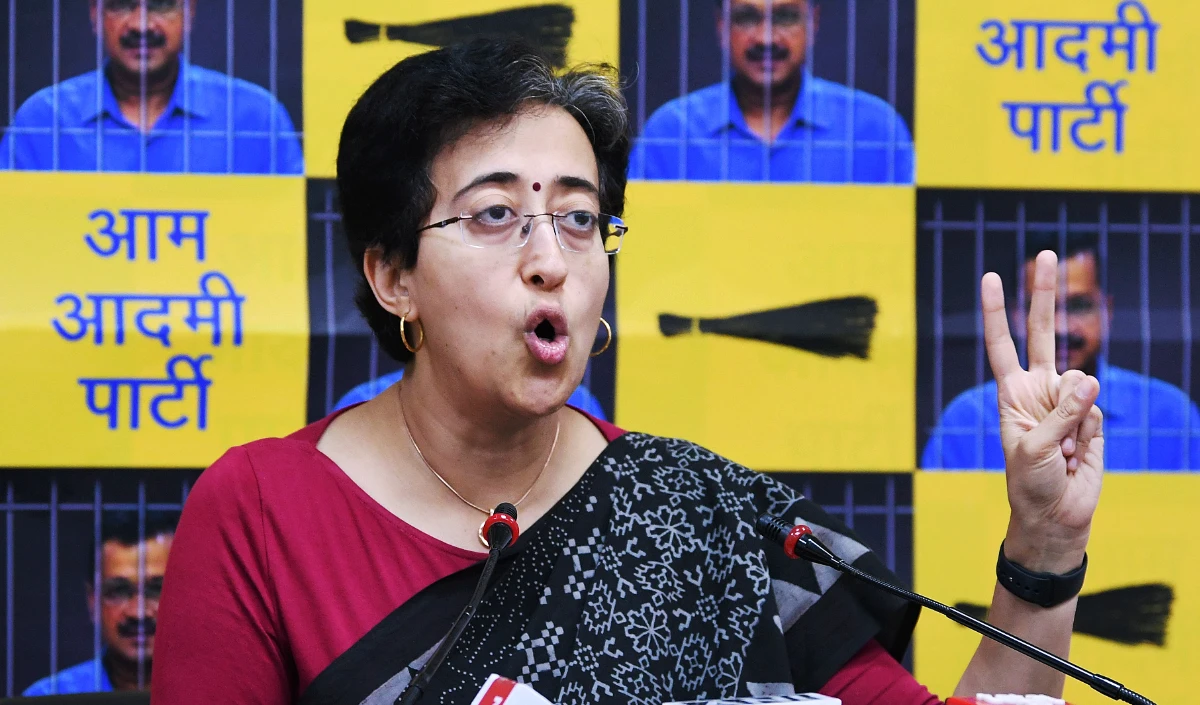 बजट में दिल्ली को मिले वाजिब हिस्सा, AAP का केंद्र पर निशाना, आतिशी बोलीं- हम भीख नहीं, अपना हक मांग रहे