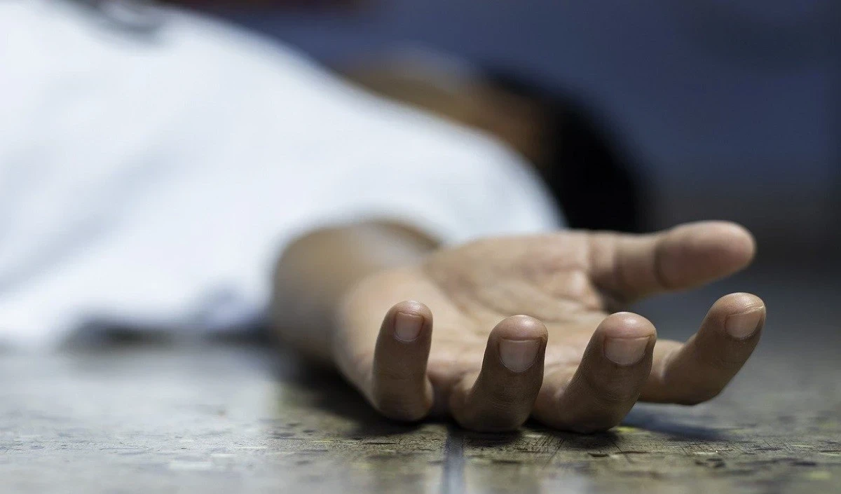 सतना में दम्पति और उनके दो बच्चों के शव मिले, पुलिस ने शुरू की जांच