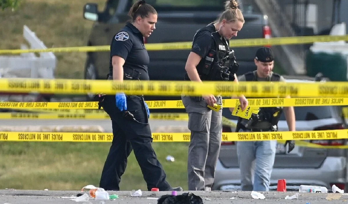 बंदूकधारी ने घर में घुसकर परिवार के तीन सदस्यों की हत्या, सर्च अभियान शुरू