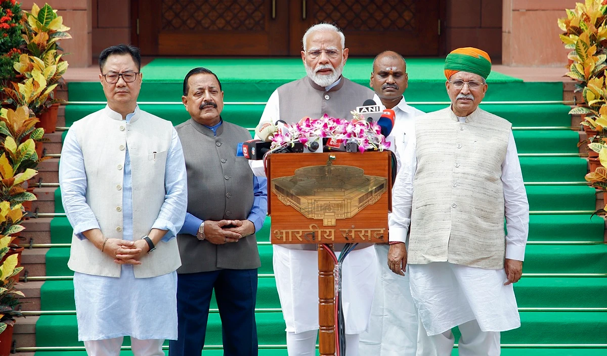 Budget Session 2024 Live Updates । पीएम का विपक्ष को कड़ा संदेश, पेपर लीक के मुद्दे पर राहुल ने केंद्र सरकार को घेरा