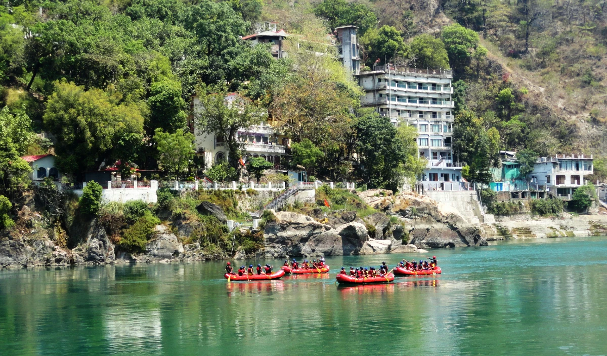 मानसून सीजन में घूमने के लिए सबसे बेस्ट है ये 5 टूरिस्ट प्लेस, दिल्ली से एकदम नजदीक यें जगहें