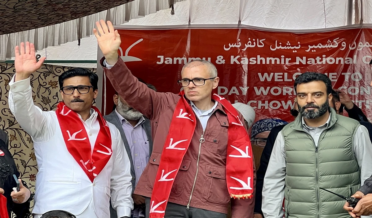 चुनाव के बीच उमर अब्दुल्ला को सुप्रीम कोर्ट से आया बुलावा, पत्नी पायल संग मध्यस्थता केंद्र में पेश होने का दिया निर्देश
