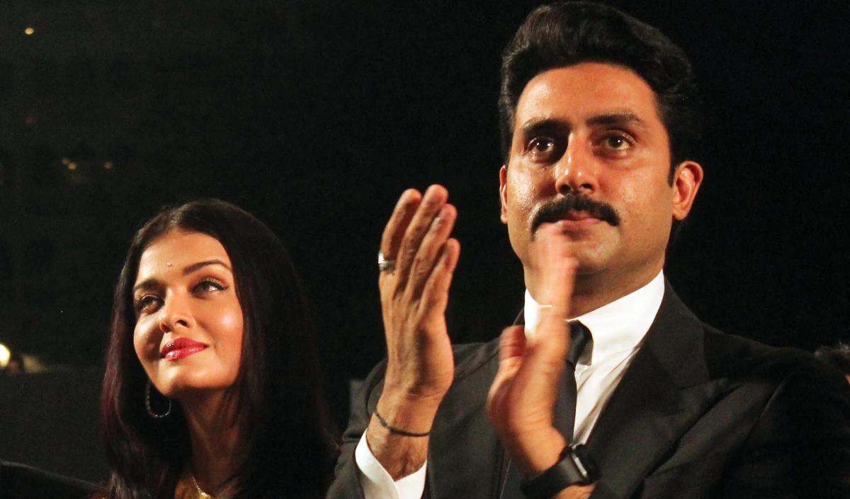 Abhishek Bachchan ने नहीं तोड़ी है Aishwarya Rai से अपने तलाक की खबरों पर चुप्पी, वायरल हो रहे वीडियो की सामने आयी सच्चाई