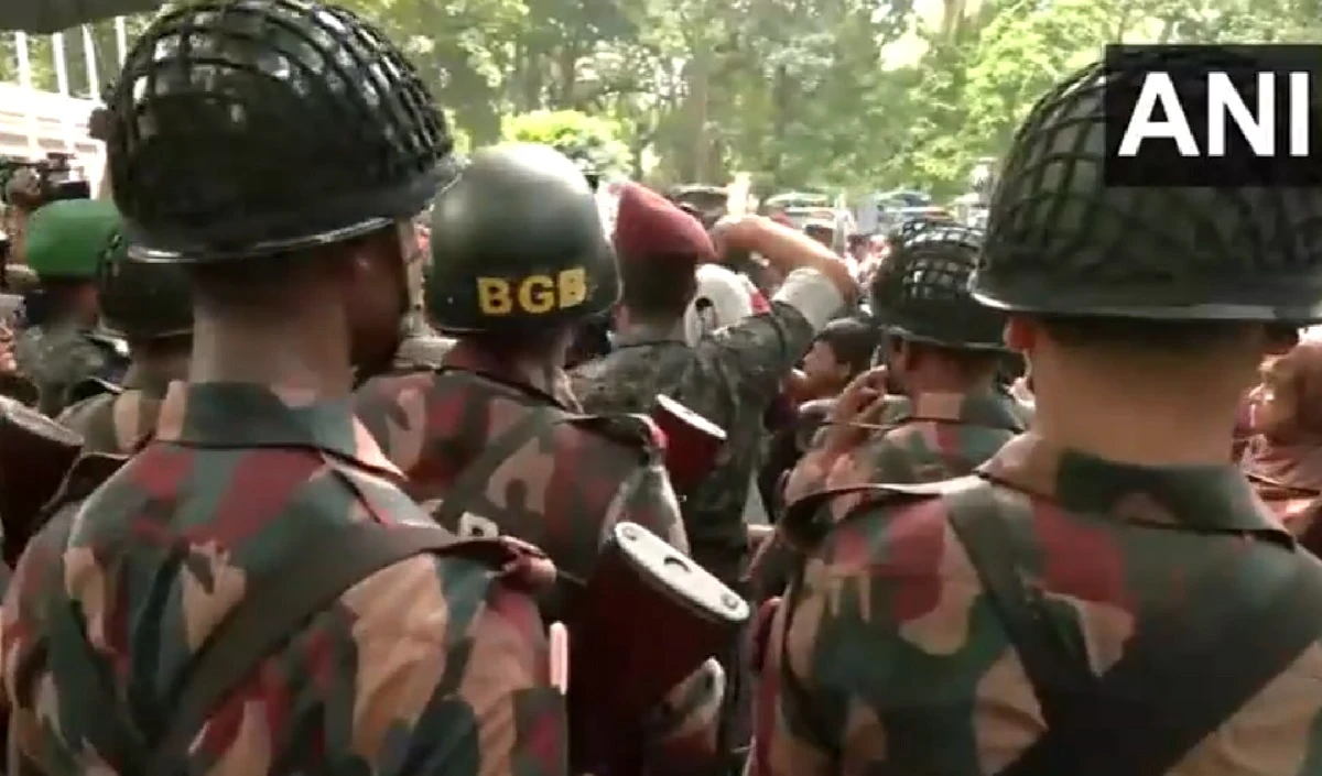 Bangladesh में हिंदुओं की सेना से भिड़ंत, हैरान कर देने वाला वीडियो आया सामने