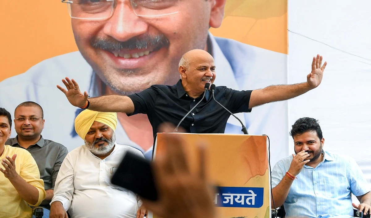 मनीष सिसोदिया जेल से तो बाहर आ गए, क्या फिर से बन पाएंगे उपमुख्यमंत्री? संवैधानिक बाधाओं को पार करना बड़ी चुनौती
