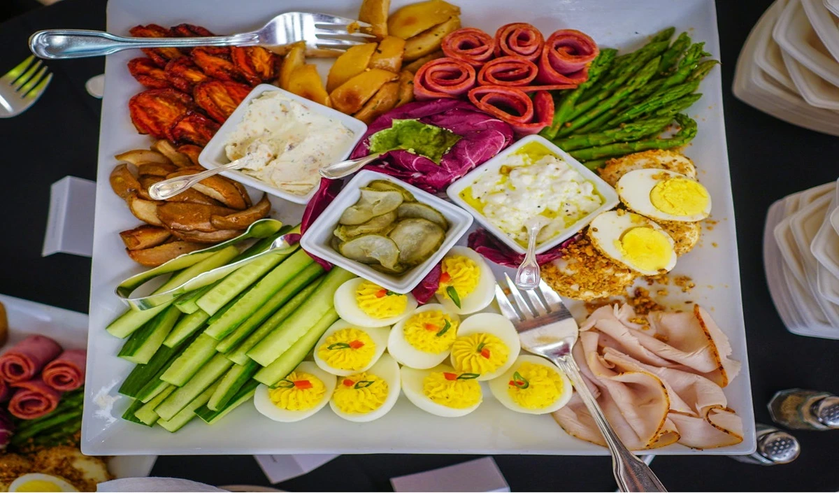 Monsoon Diet: मानसून में परेशान कर सकती हैं कई बीमारियां, हेल्दी रहने के लिए अपनाएं ये आयुर्वेदिक टिप्स