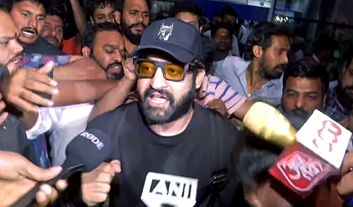 Jr NTR suffers injury | जूनियर एनटीआर को कलाई में चोट लगी है, जल्द ही काम पर वापस आएंगे
