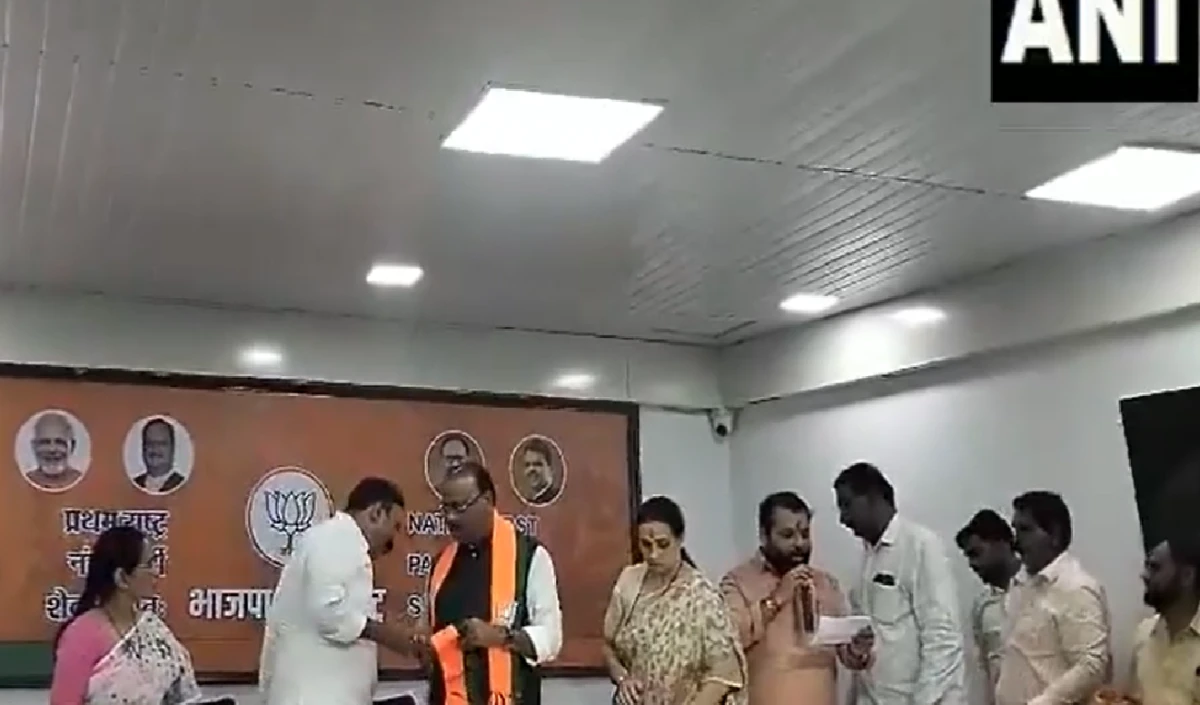 शरद पवार गुट में बीजेपी ने लगा दी सेंध, विधानसभा चुनाव से पहले इस नेता को कराया शामिल