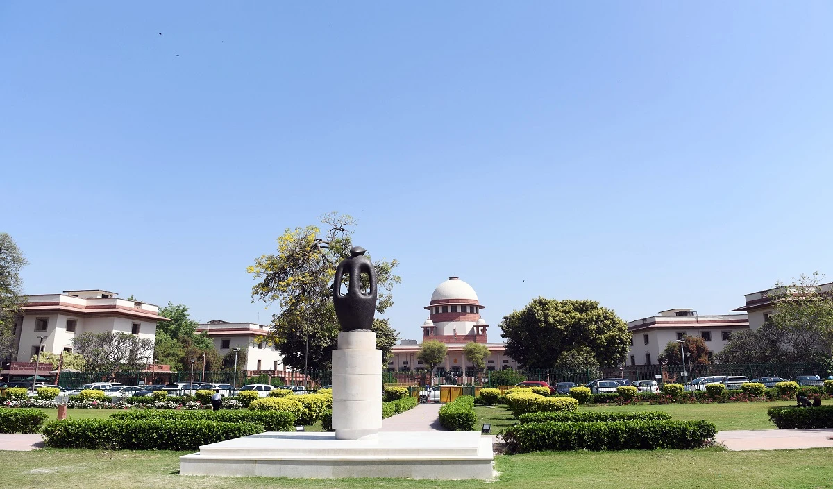 Patanjali case: IMA के अध्यक्ष को SC ने फिर लगाई फटकार, कहा- अपने पैसे से हर अखबार में माफीनामा छपवाना होगा