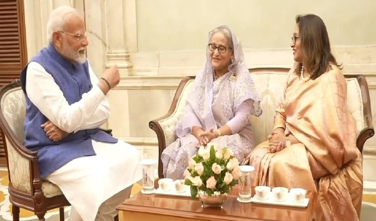 Sheikh Hasina की बेटी को कौन रोक रहा है अपनी मां से मिलने से? क्या भारत की तरफ से है कोई पाबंदी या मामला ही कुछ और है