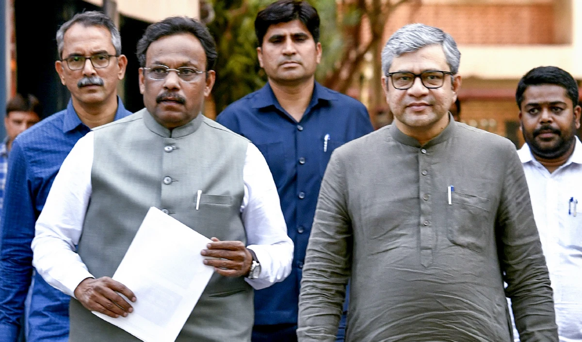 एक माह में डेटा संरक्षण नियमों का मसौदा जारी कर सकती है सरकार : वैष्णव