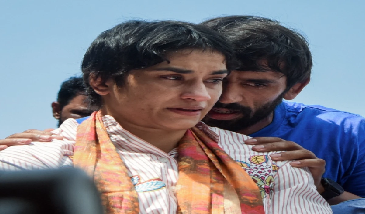 मैं संजय सिंह को नहीं जानती… WFI अध्यक्ष पर सवाल हुआ तो भड़क गईं विनेश फोगाट